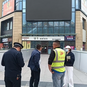 李園街道綜合行政執(zhí)法中隊(duì)：整治違規(guī)廣告，提升城市“靚”度 ...