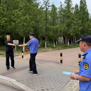 平度市東閣街道執(zhí)法中隊(duì)“信用+”整治不文明養(yǎng)犬，守護(hù)群眾出行安全 ...
