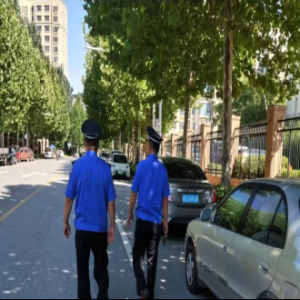 加強市政道路巡查 守護城市“脈絡(luò)”安全暢通