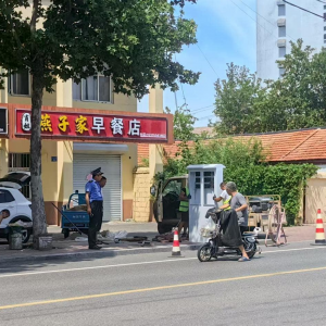 加強日常巡查 規(guī)范轄區(qū)道路施工行為